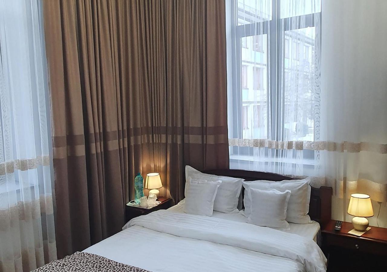 Casa Domneasca Rarau Hotel Campulung Moldovenesc Bagian luar foto