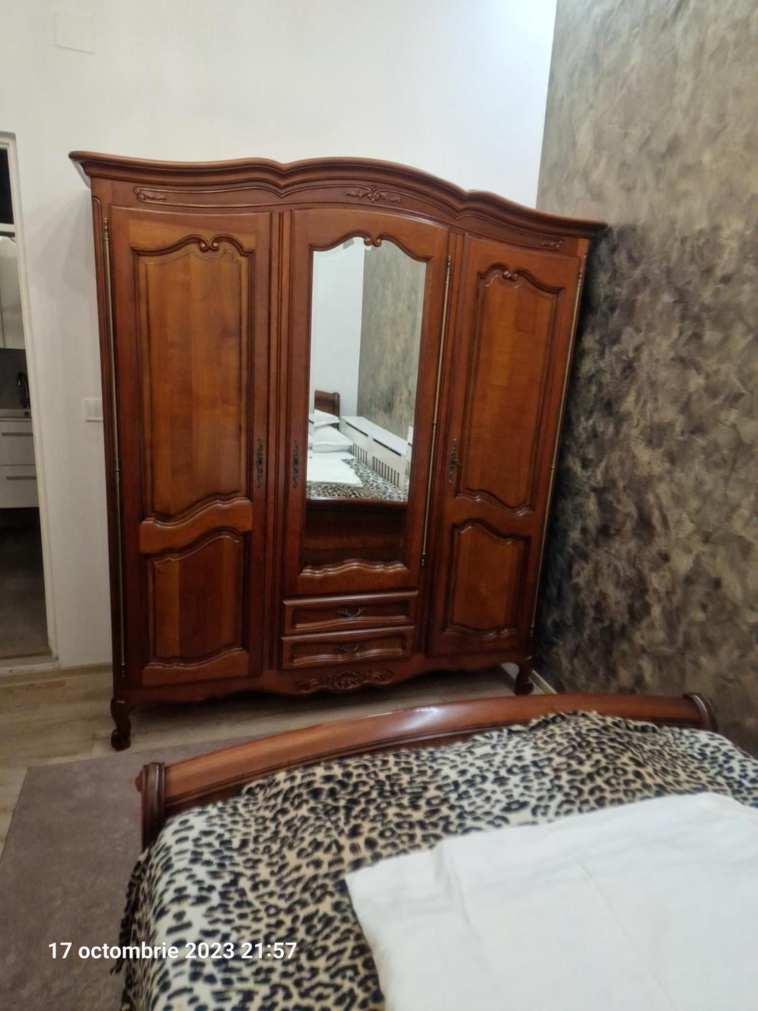 Casa Domneasca Rarau Hotel Campulung Moldovenesc Ruang foto