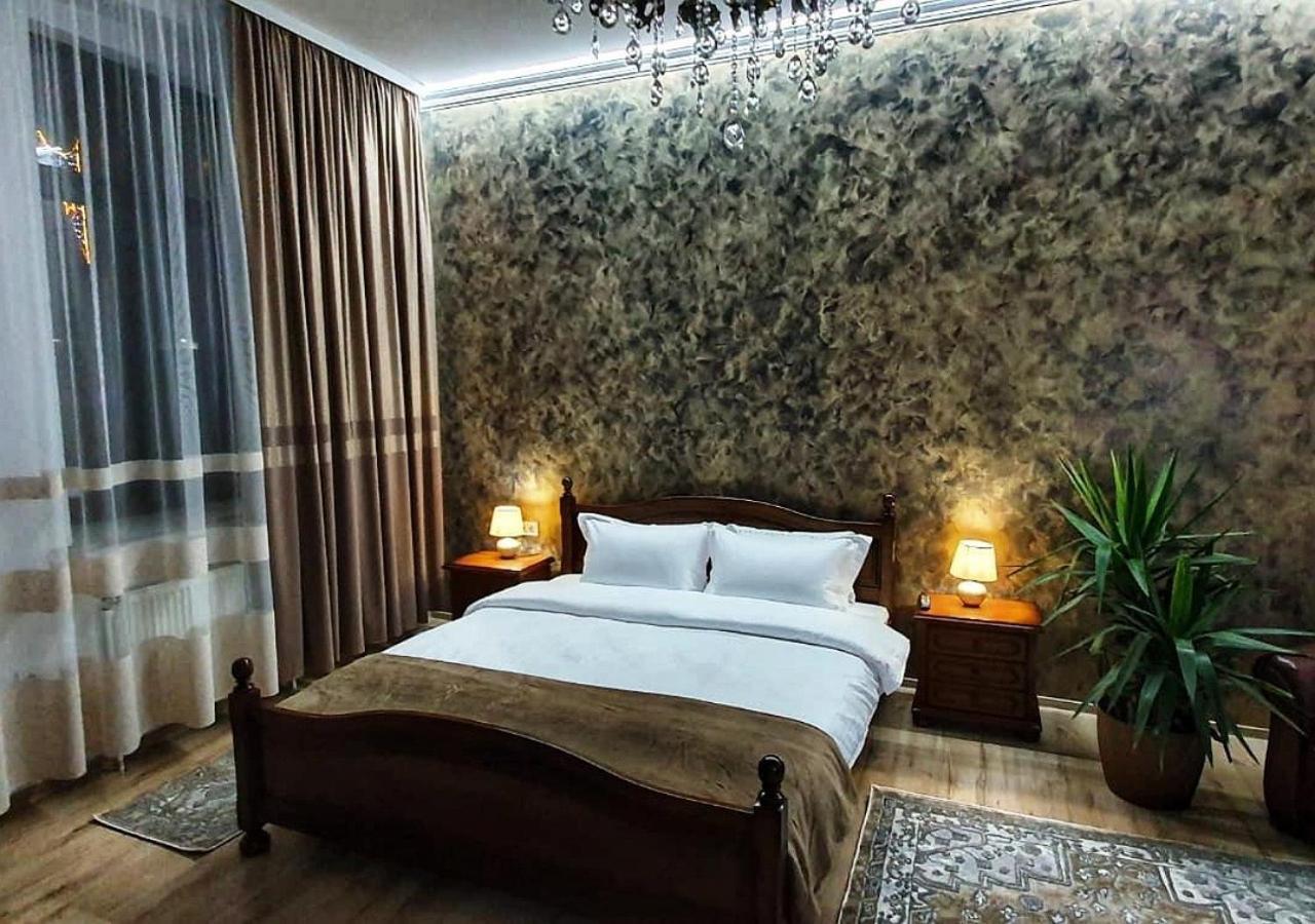 Casa Domneasca Rarau Hotel Campulung Moldovenesc Bagian luar foto